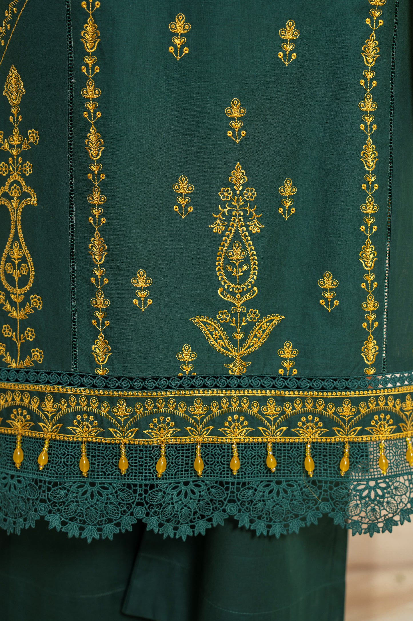 3 PIECE EMBROIDERED SUIT | ZM-03