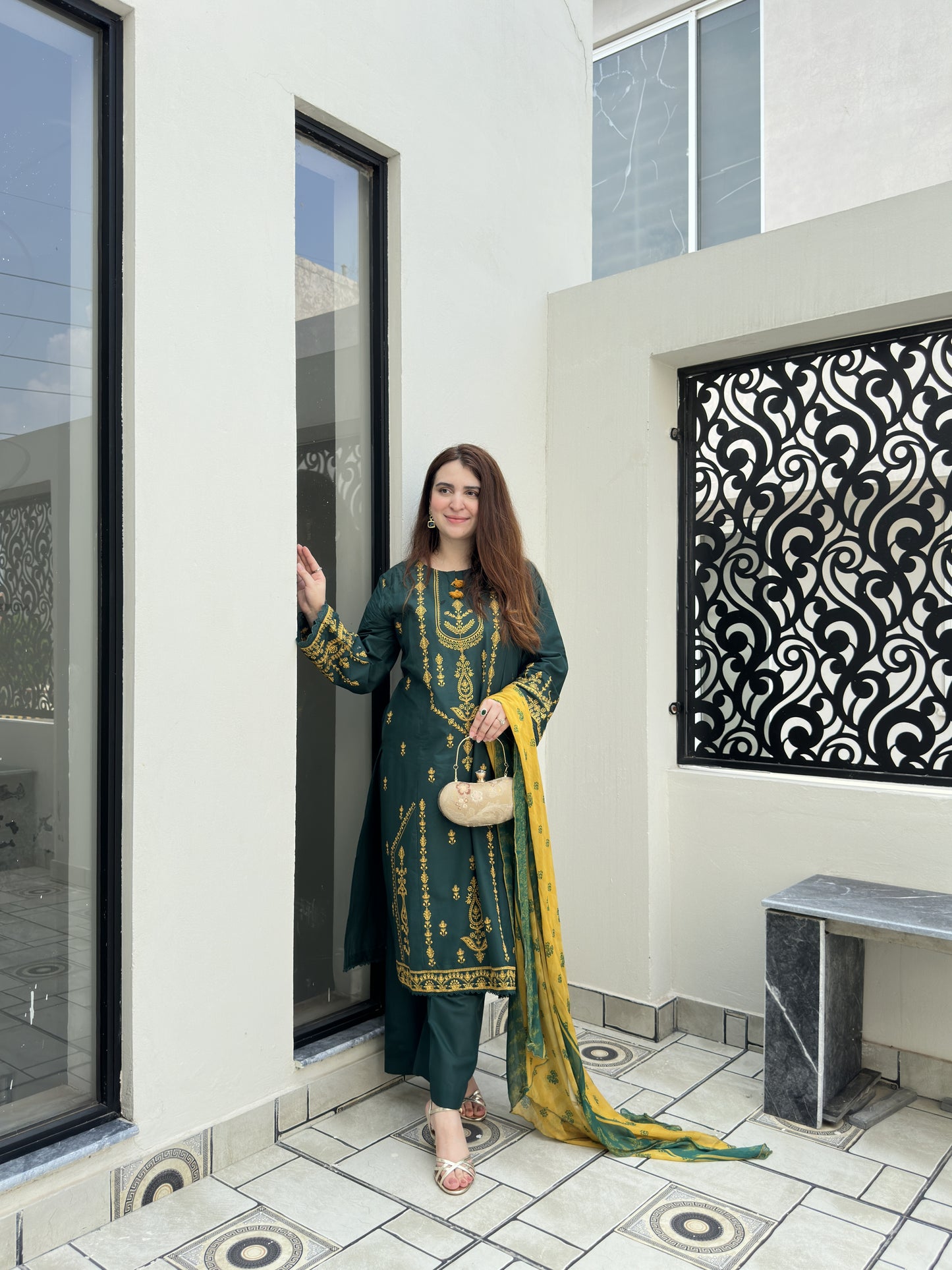 Dk Green 3-Piece Embroidered Lawn Suit | ZM-34