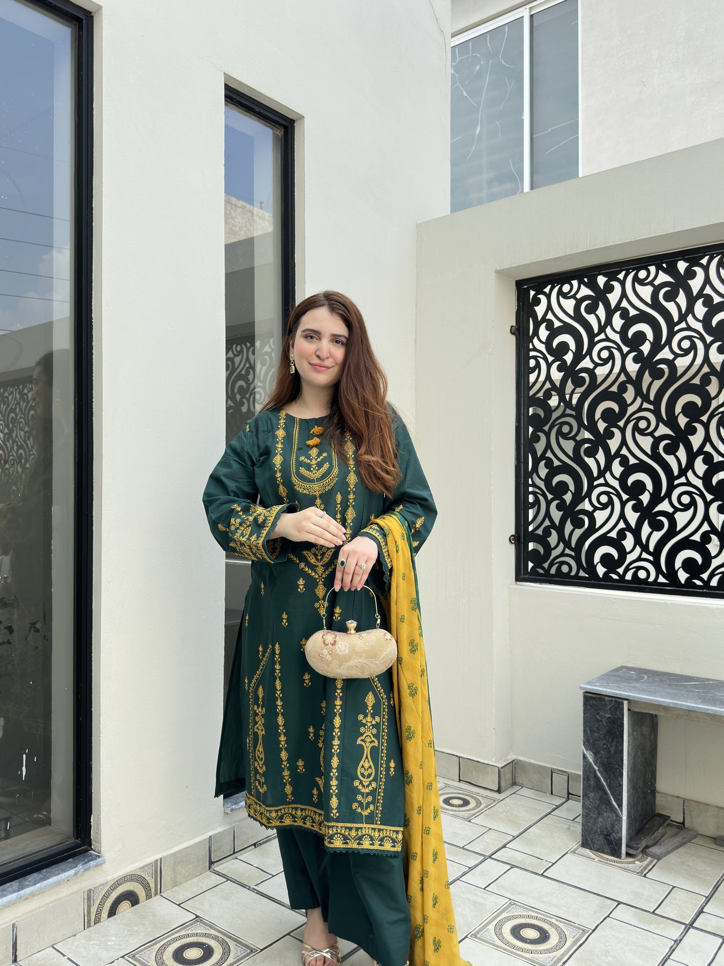 Dk Green 3-Piece Embroidered Lawn Suit | ZM-34