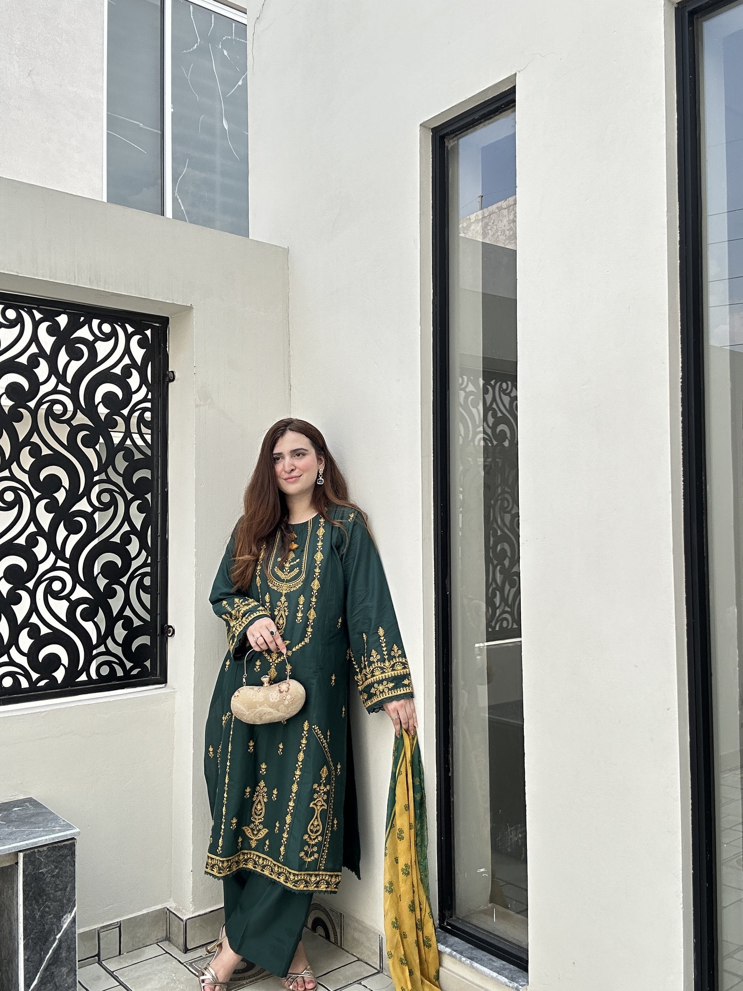 Dk Green 3-Piece Embroidered Lawn Suit | ZM-34