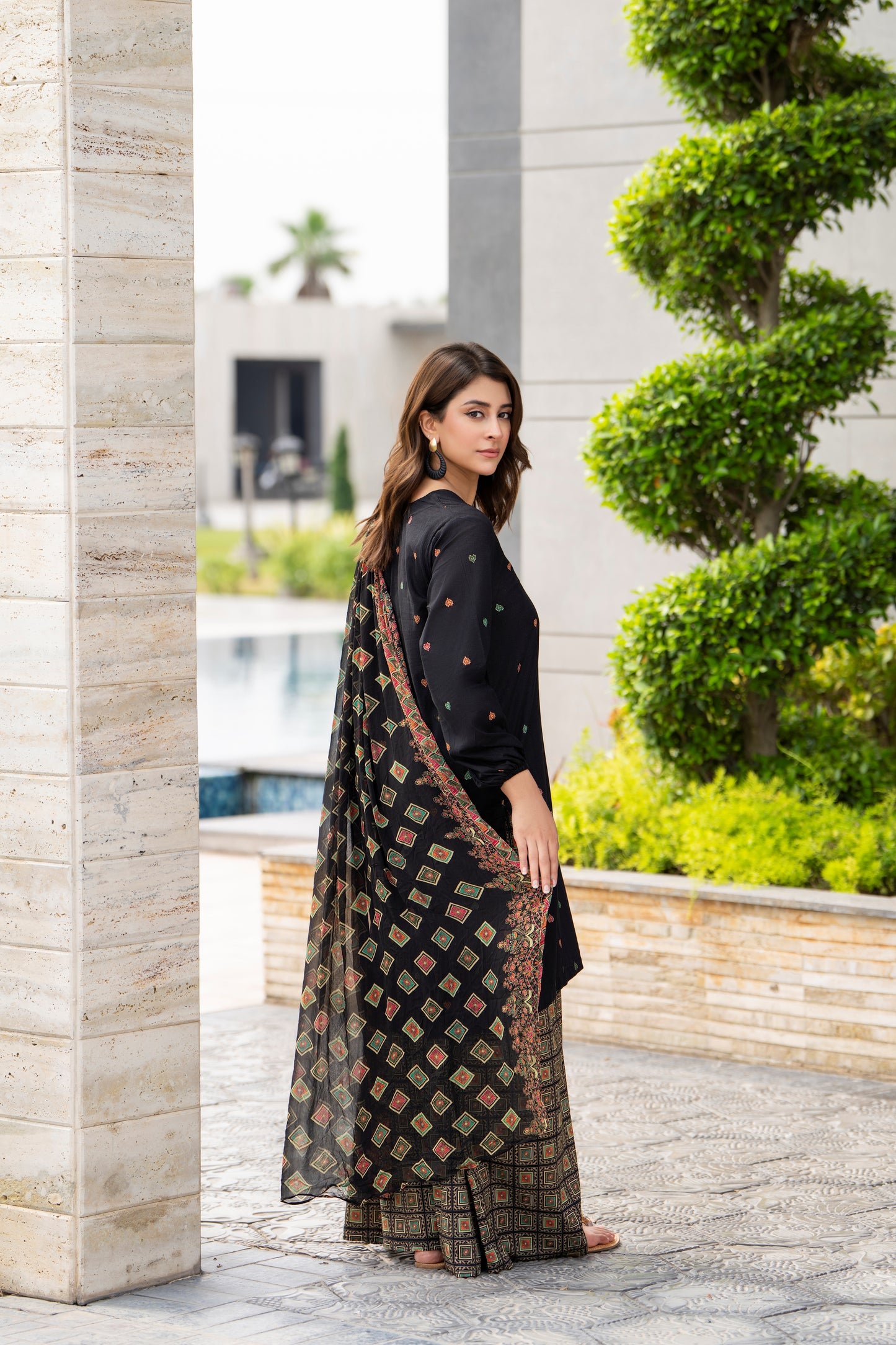 Black 3-Piece printed Lawn Suit | ZM-31