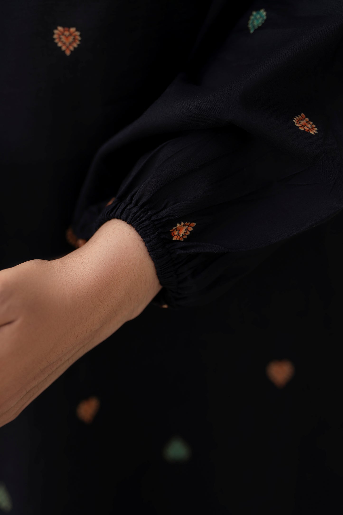 Black 3-Piece printed Lawn Suit | ZM-31