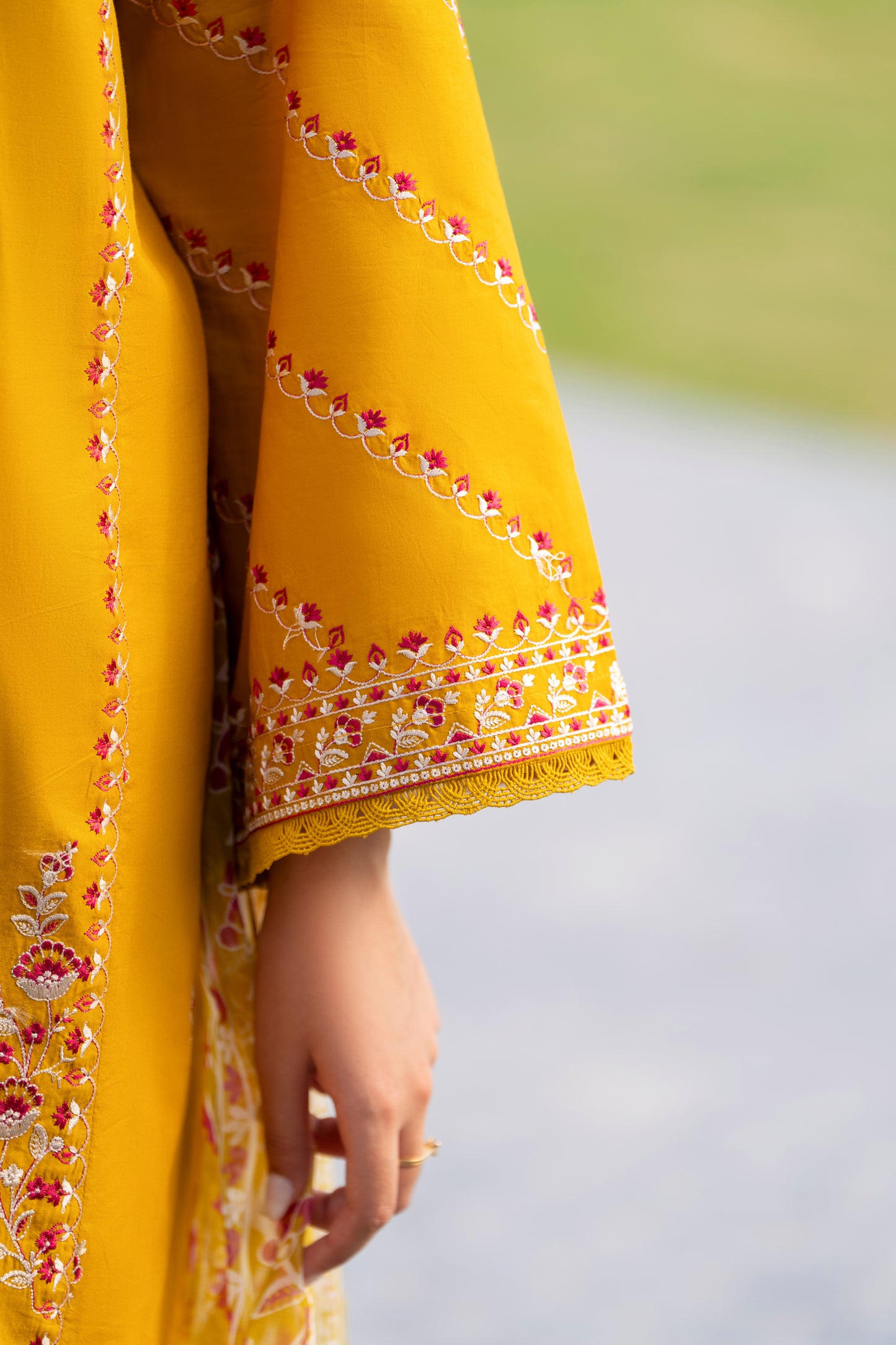 Mustard 3-Piece Embroidered Lawn Suit| ZM-28