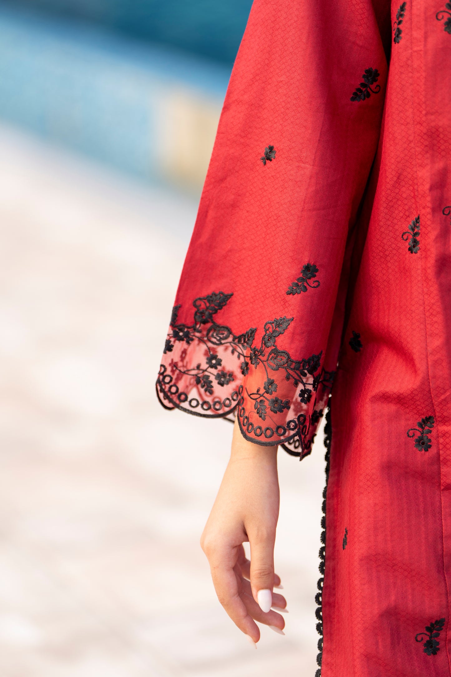 Maroon 3-Piece Embroidered Lawn Suit| ZM-29
