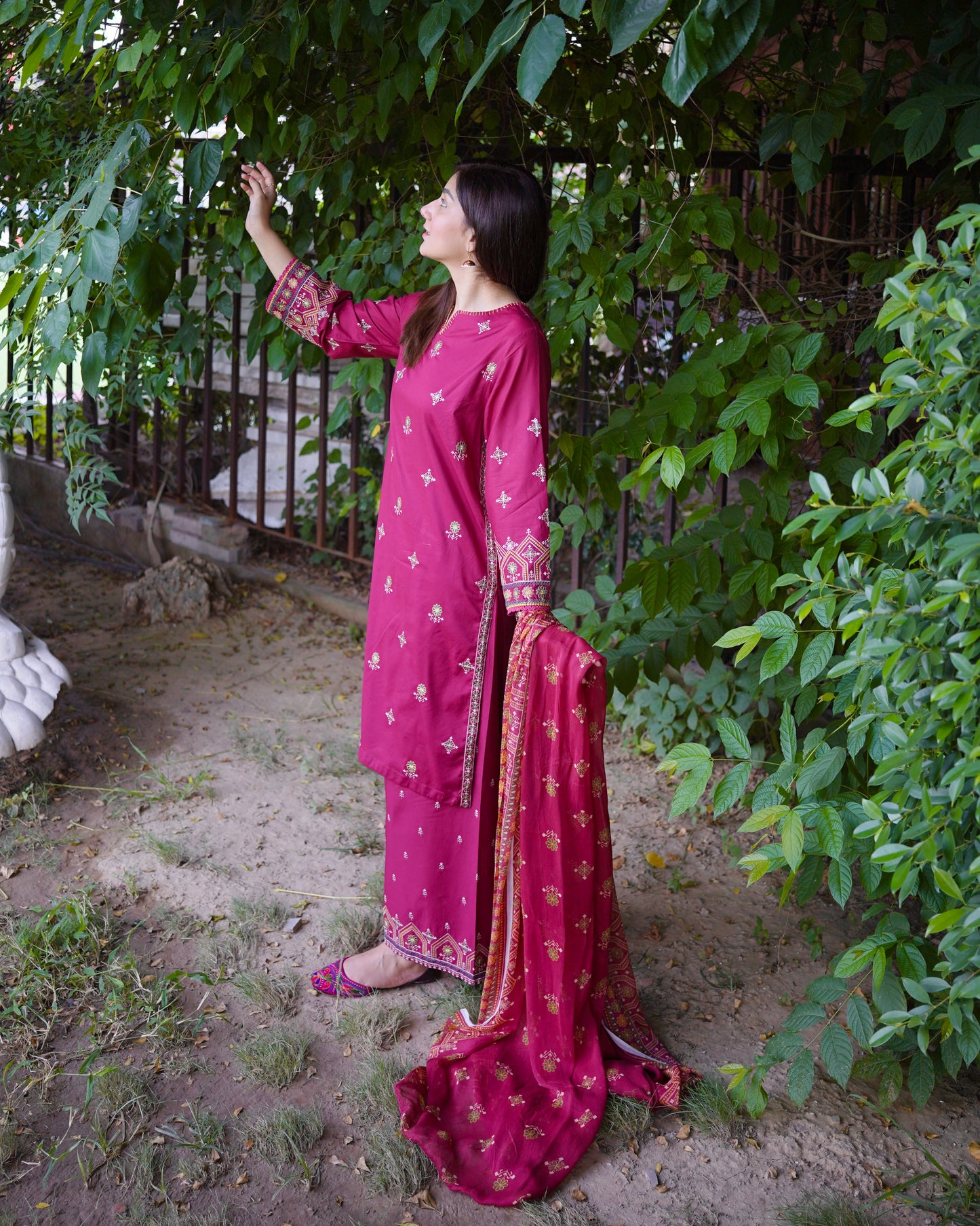 Magenta Charm 3-Piece Embroidered Cambric Lawn Suit | ZM-36