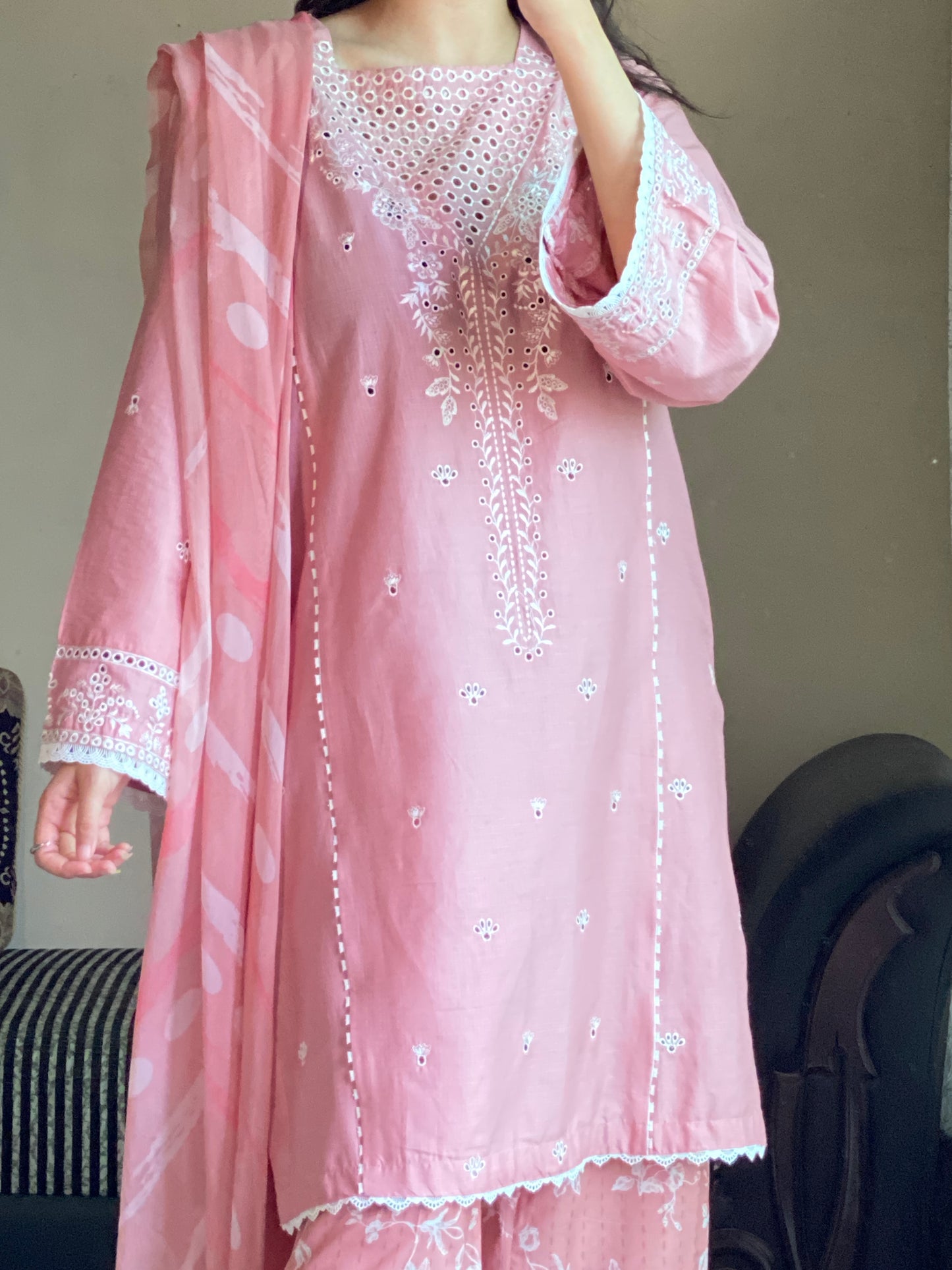 Pink 3-Piece Embroidered Lawn Suit | ZM-33