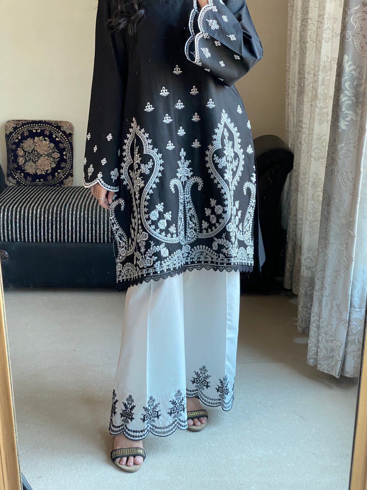 2 PIECE EMBROIDERED SUIT | ZM-17