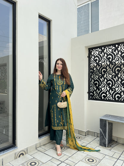 Dk Green 3-Piece Embroidered Lawn Suit | ZM-34