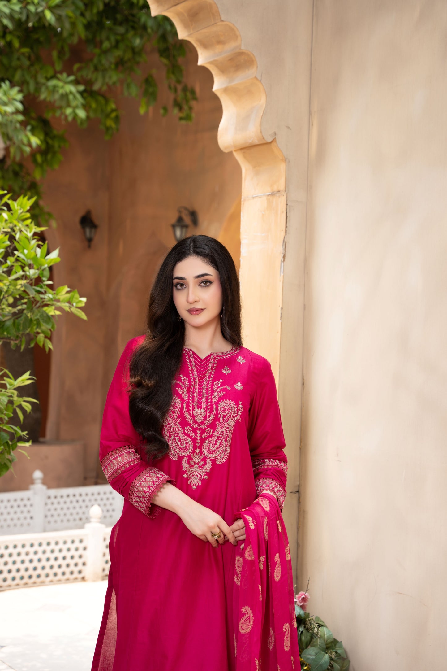 Blush Pink Embroidered 3-Piece Suit | ZM-83