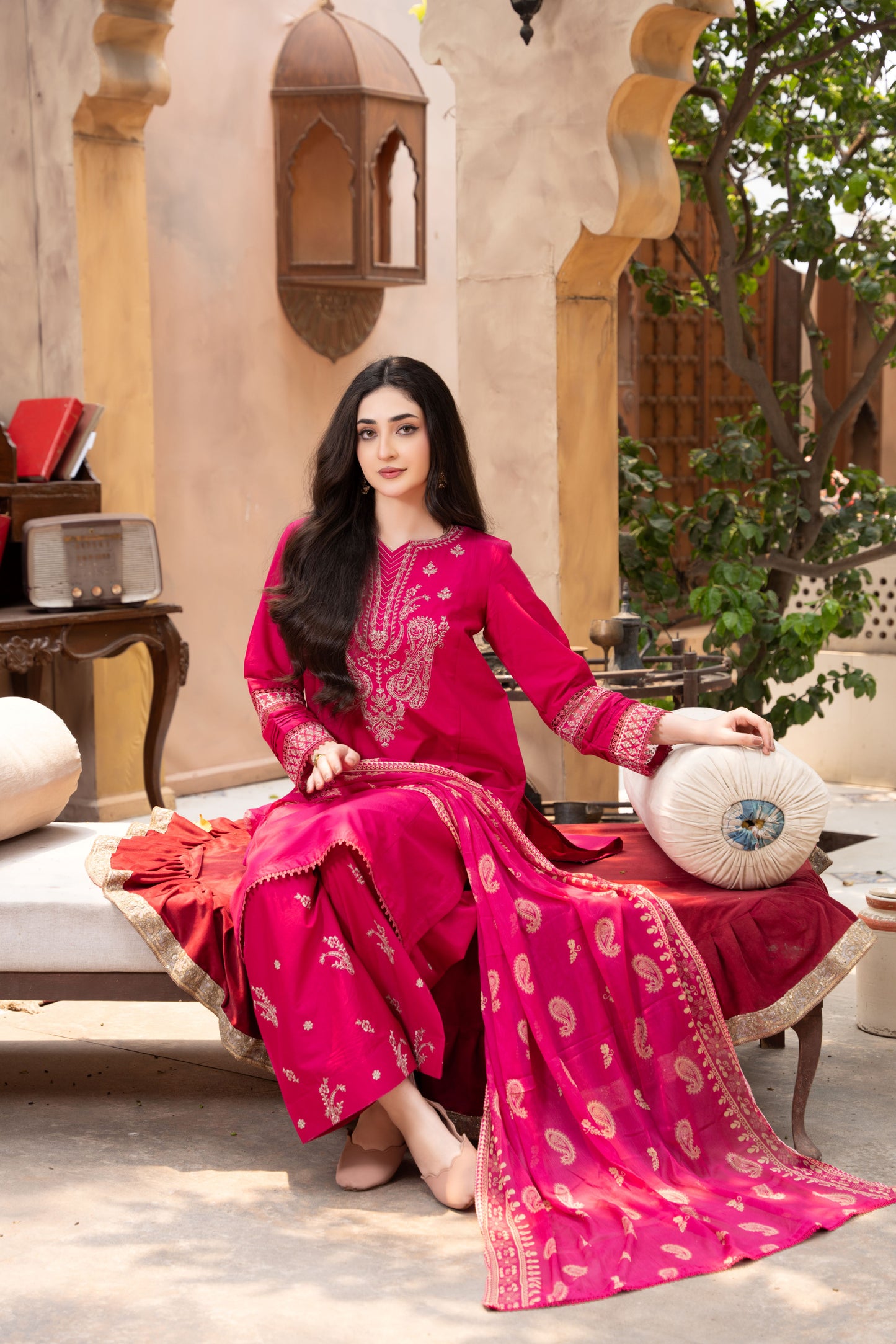 Blush Pink Embroidered 3-Piece Suit | ZM-83