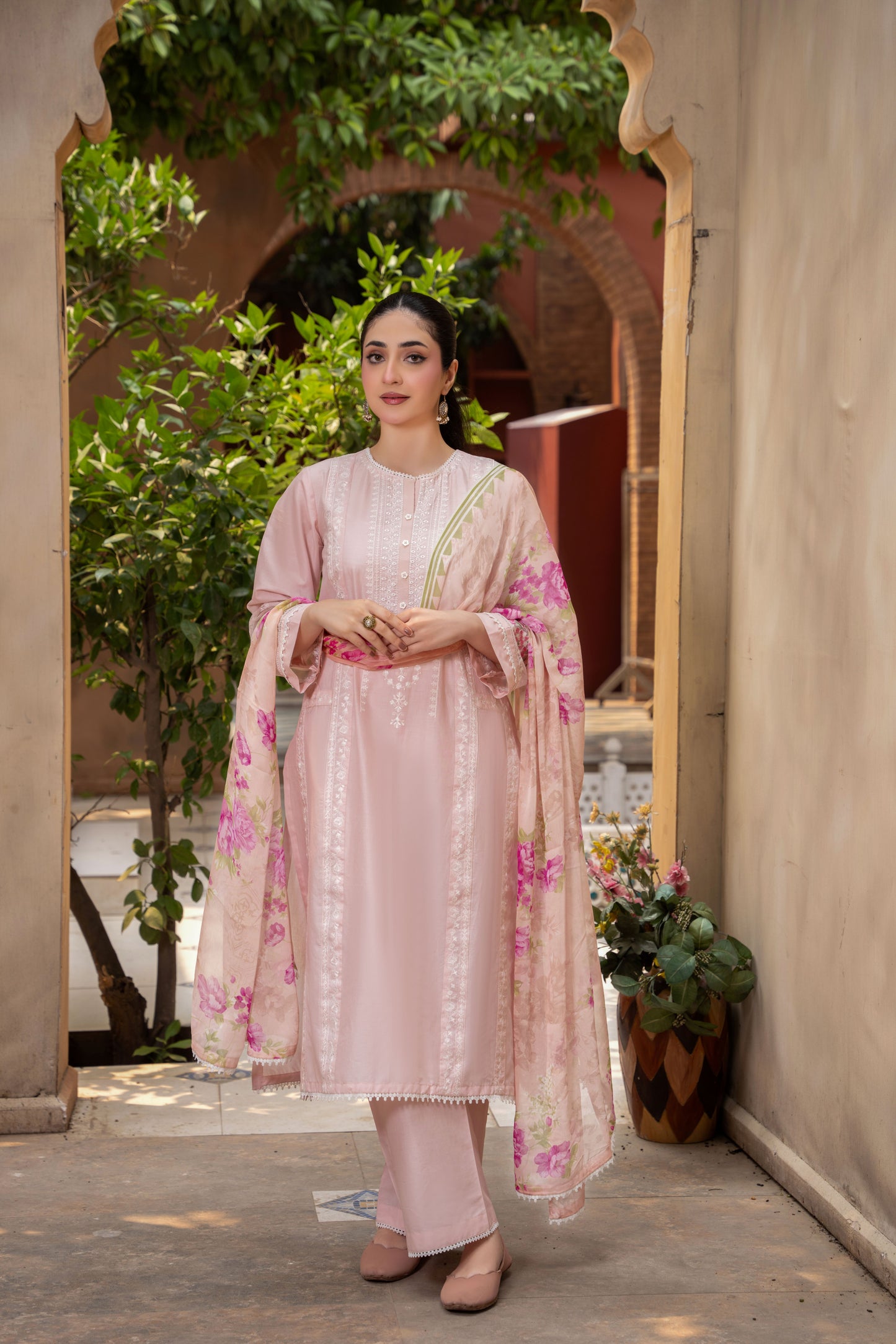 Elarose Light Pink Embroidered 3-Piece Suit | ZM-93