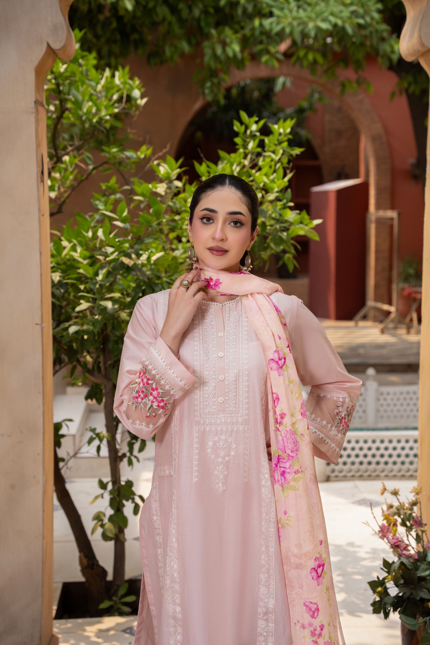 Elarose Light Pink Embroidered 3-Piece Suit | ZM-93