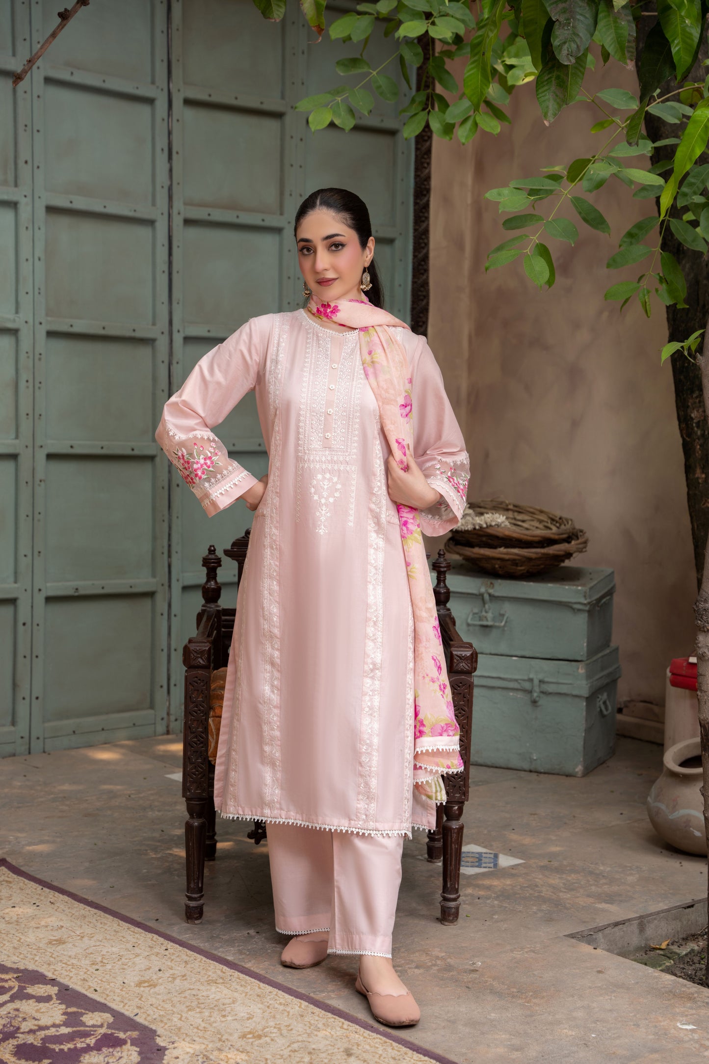 Elarose Light Pink Embroidered 3-Piece Suit | ZM-93