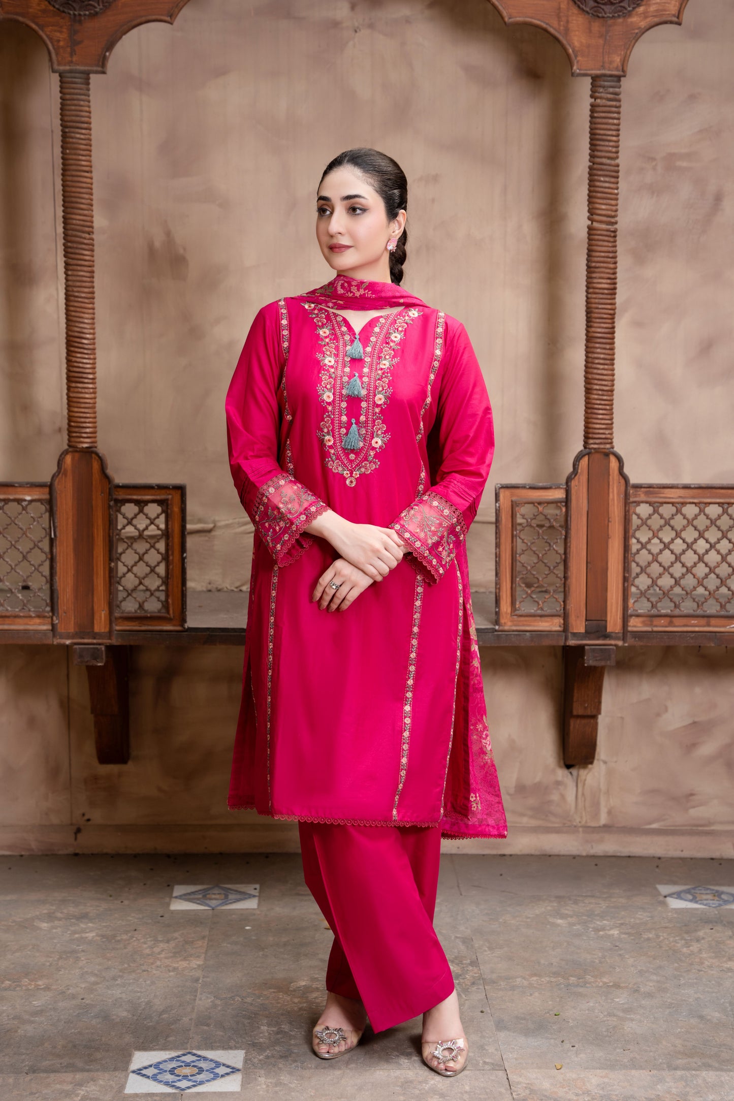 Shocking Pink Embroidered 3-Piece Suit | ZM-82