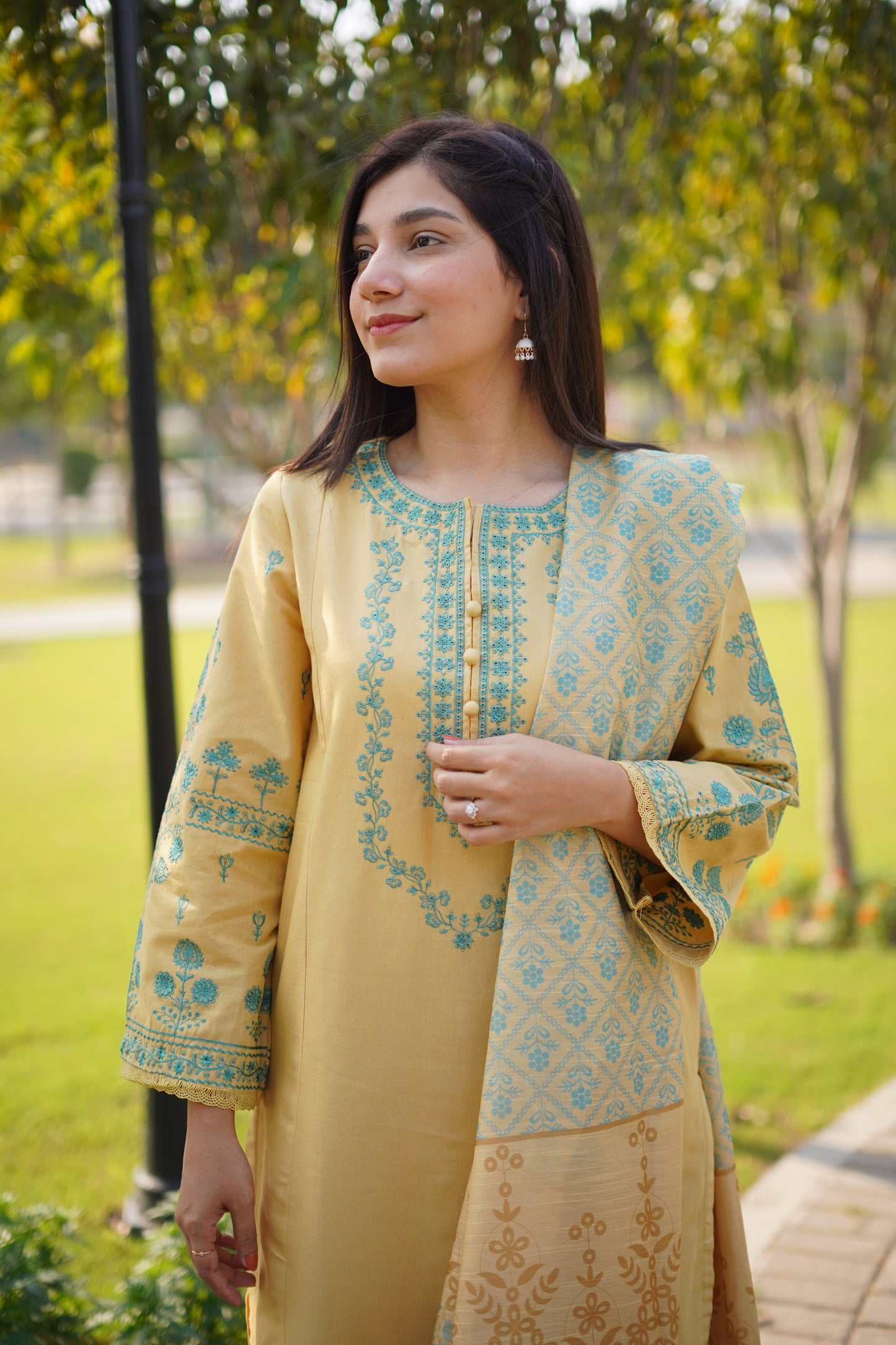 Prestige Light Yellow Khaddar 3-Piece Embroidered Suit | ZM-41