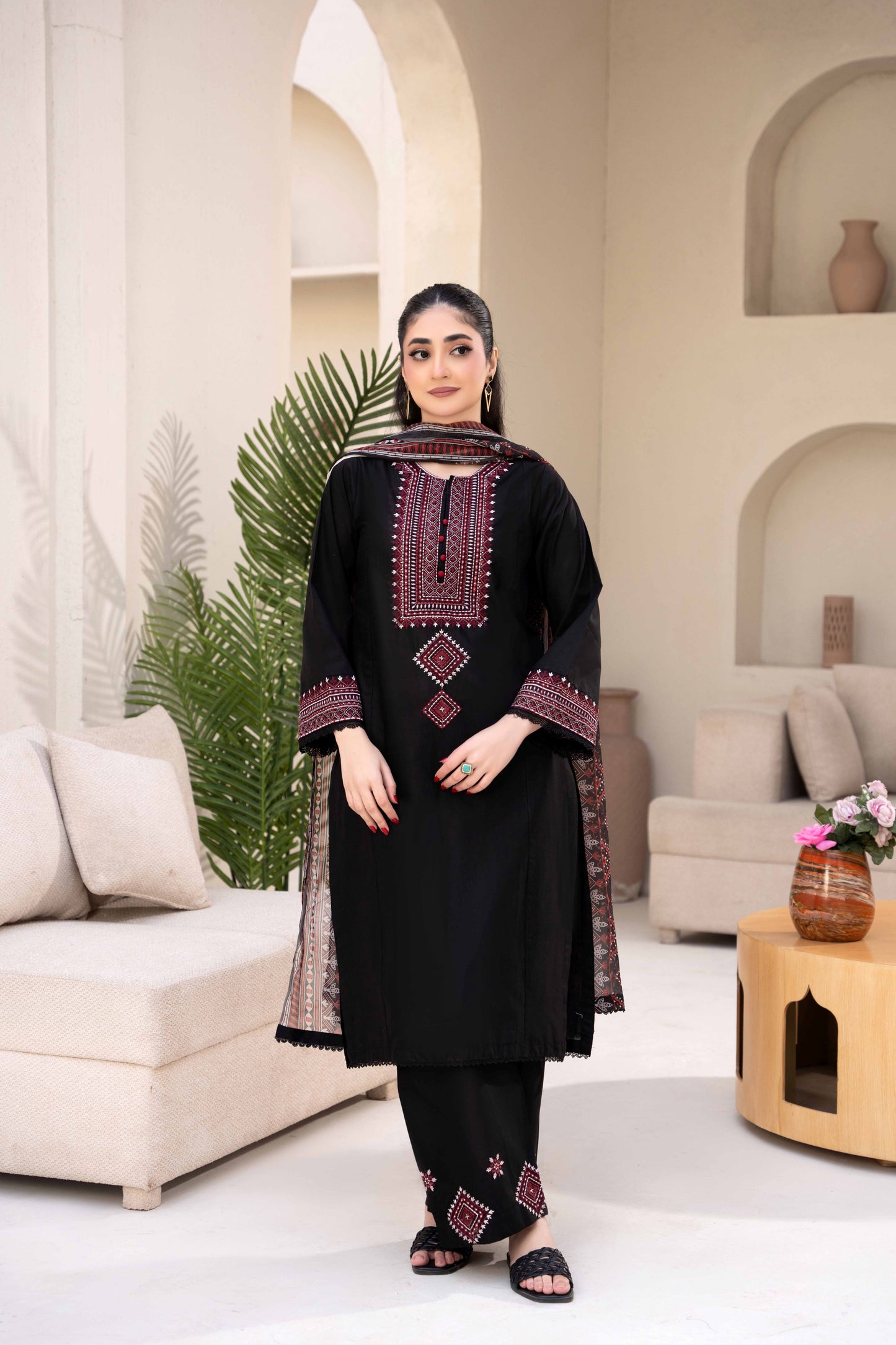 Noir Black Luxury Lawn Embroidered 3-Piece Suit | ZM-67