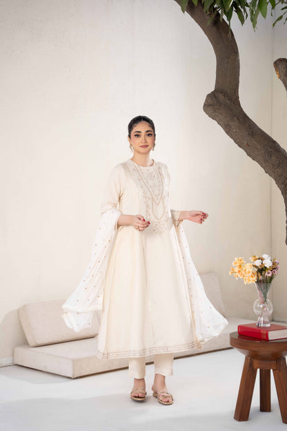 Pearl Off-White Raw Silk Embroidered 3-Piece Frock| ZM-63