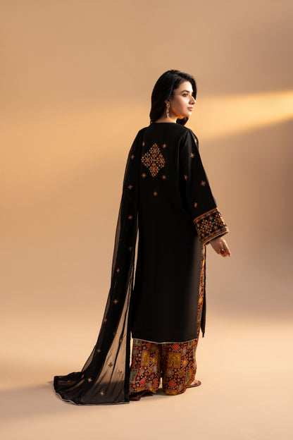 Shab-e-Siyah Raw Silk 3-Piece Embroidered Suit| ZM-57