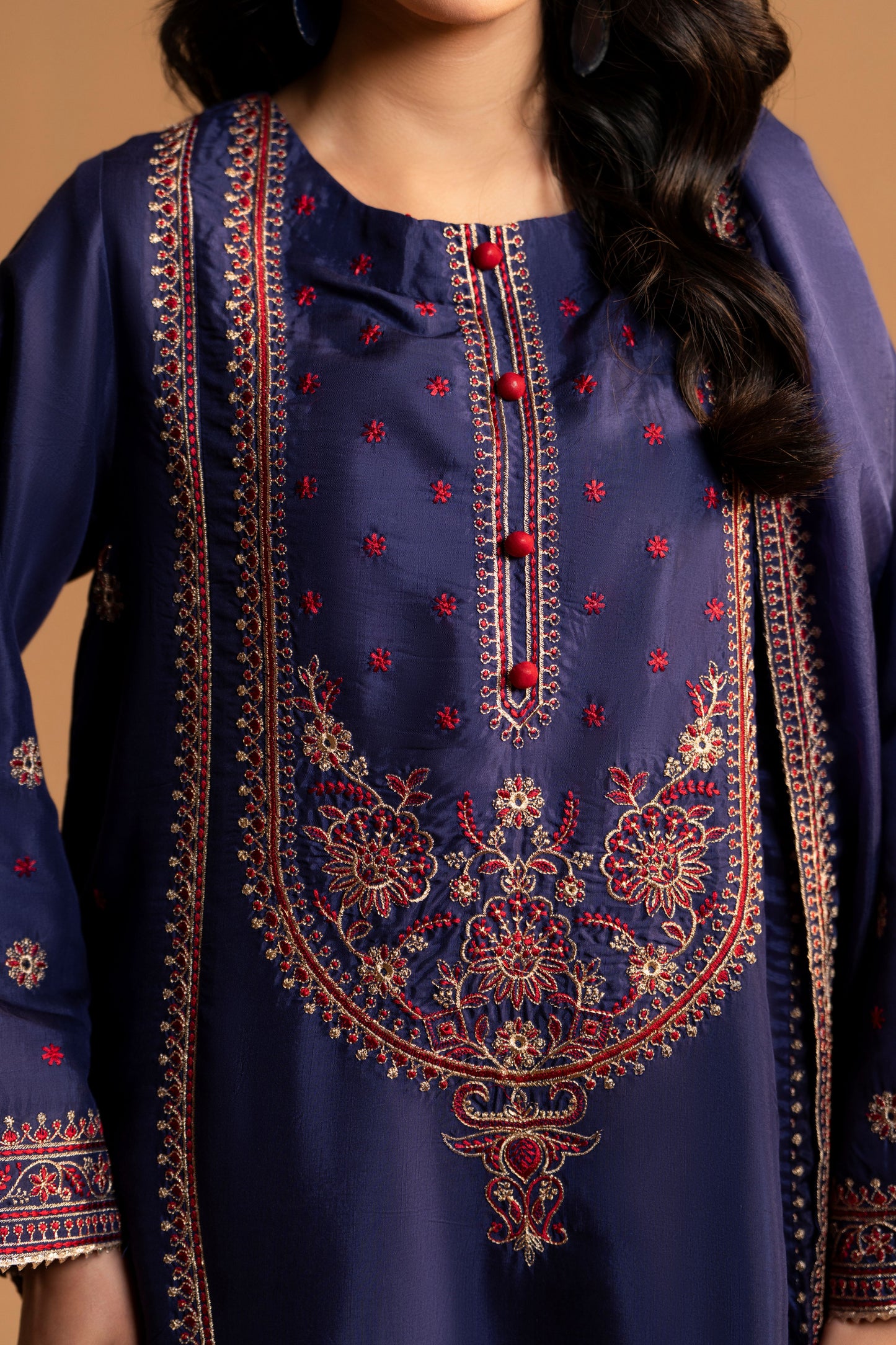 Neel-e-Shab Raw Silk 3-Piece Embroidered Suit| ZM-55
