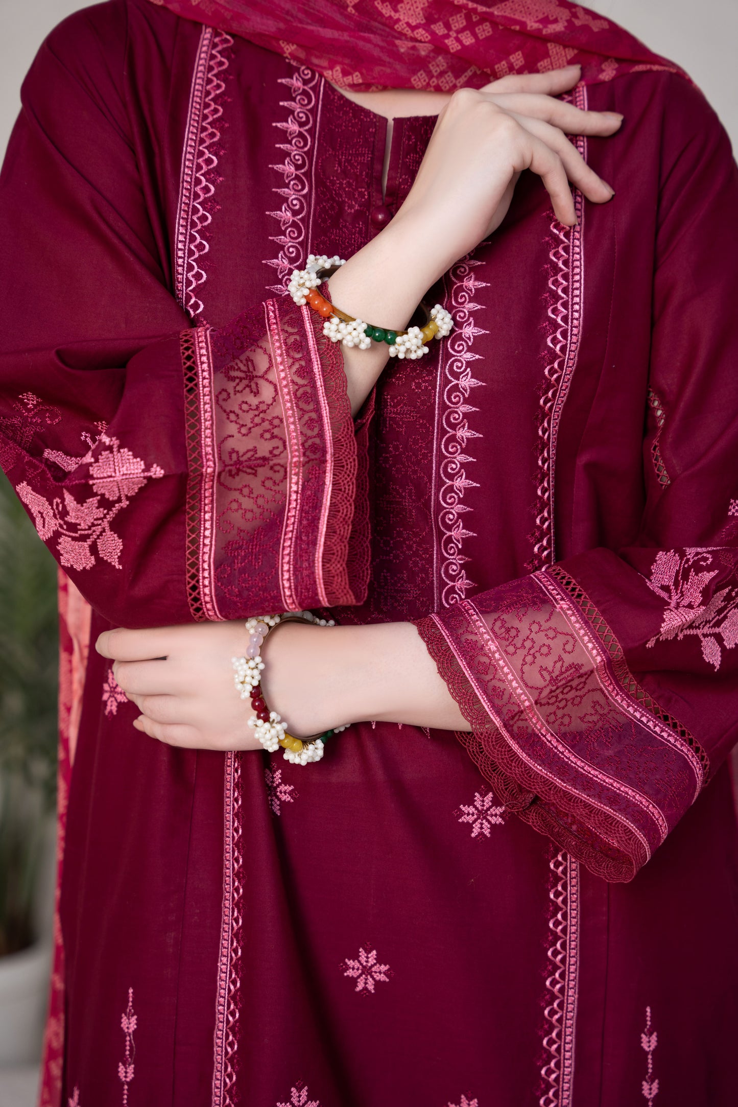 Radiant Burgundy Luxury Lawn Embroidered 3-Piece Suit | ZM-69