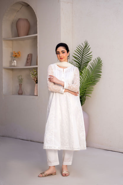 Moonlight Off-White Embroidered 3-Piece Suit | ZM-73