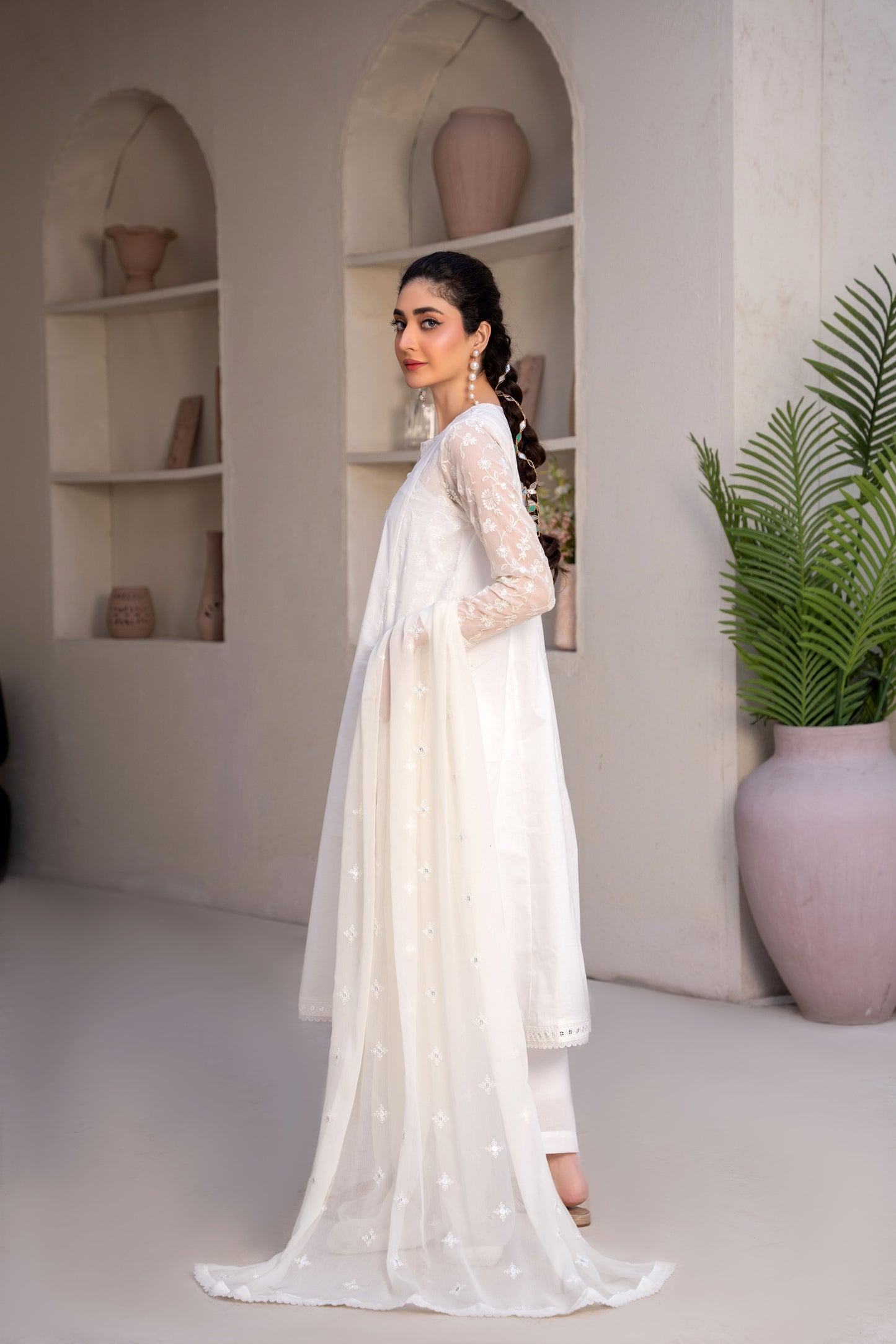 Moonlight Off-White Embroidered 3-Piece Suit | ZM-73