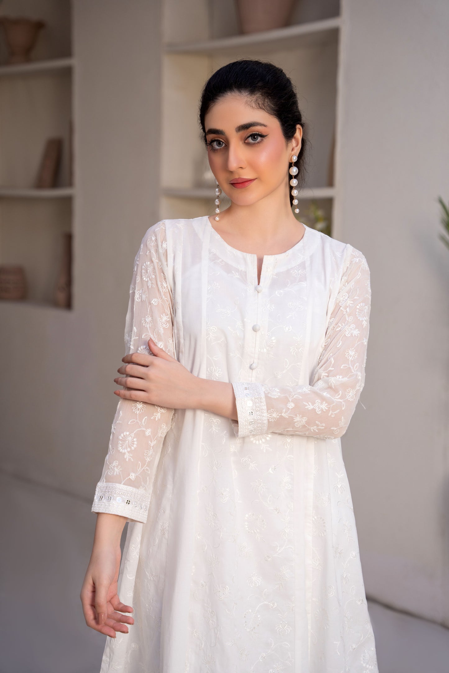 Moonlight Off-White Embroidered 3-Piece Suit | ZM-73