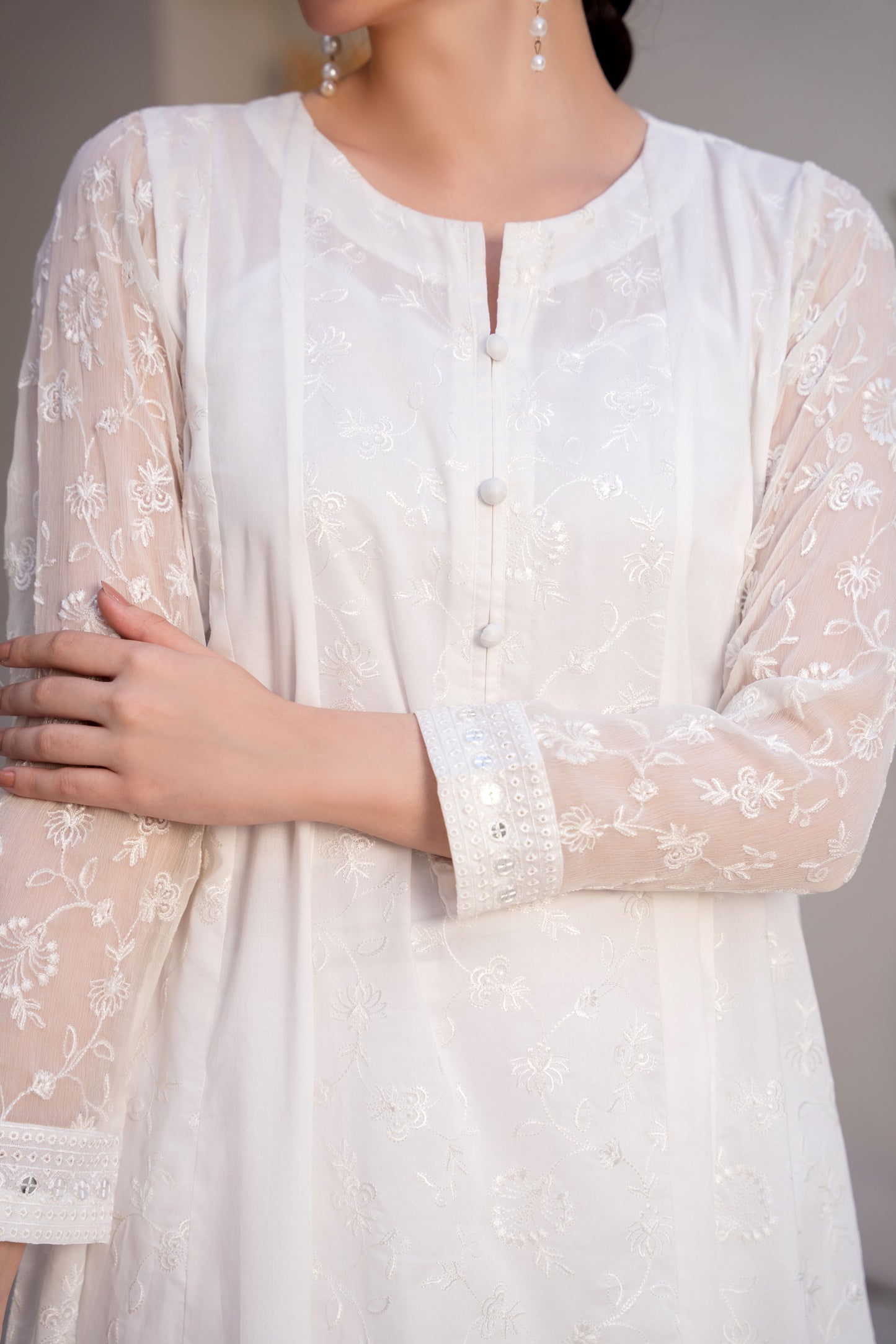 Moonlight Off-White Embroidered 3-Piece Suit | ZM-73