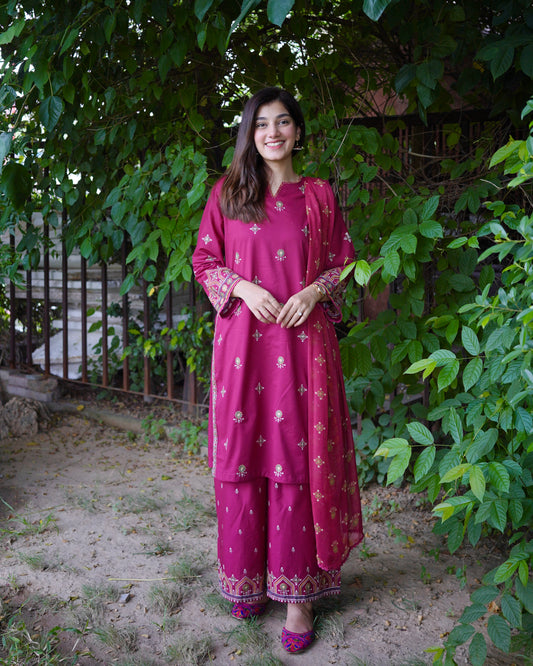 Magenta Charm 3-Piece Embroidered Cambric Lawn Suit | ZM-36
