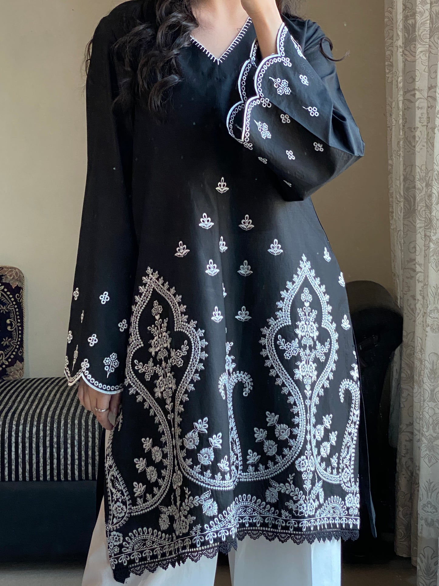 2 PIECE EMBROIDERED SUIT | ZM-17