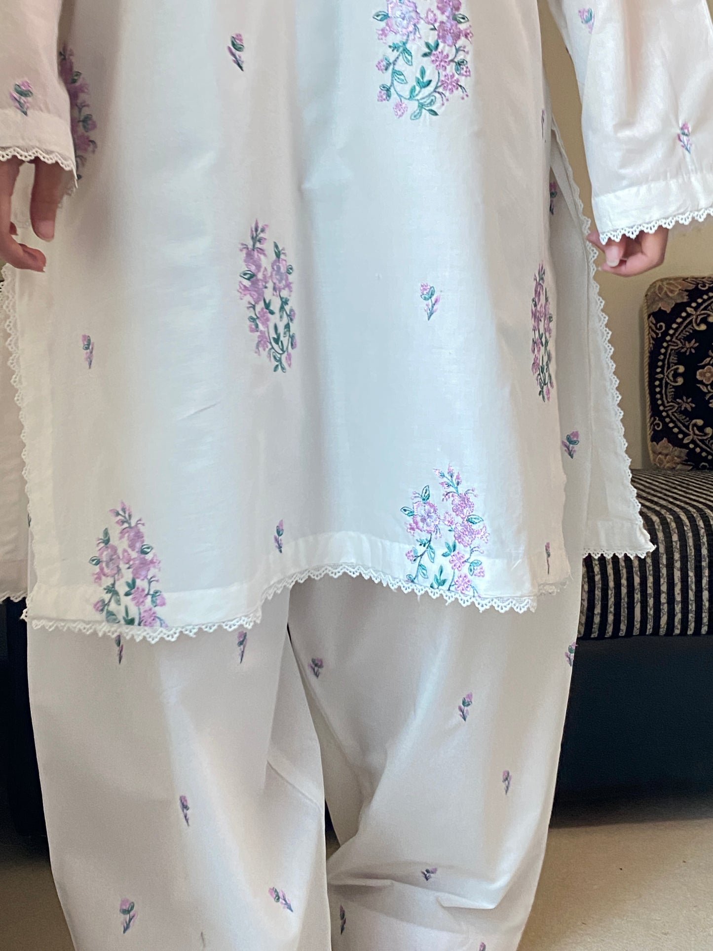 2 PIECE EMBROIDERED SUIT | ZM-16