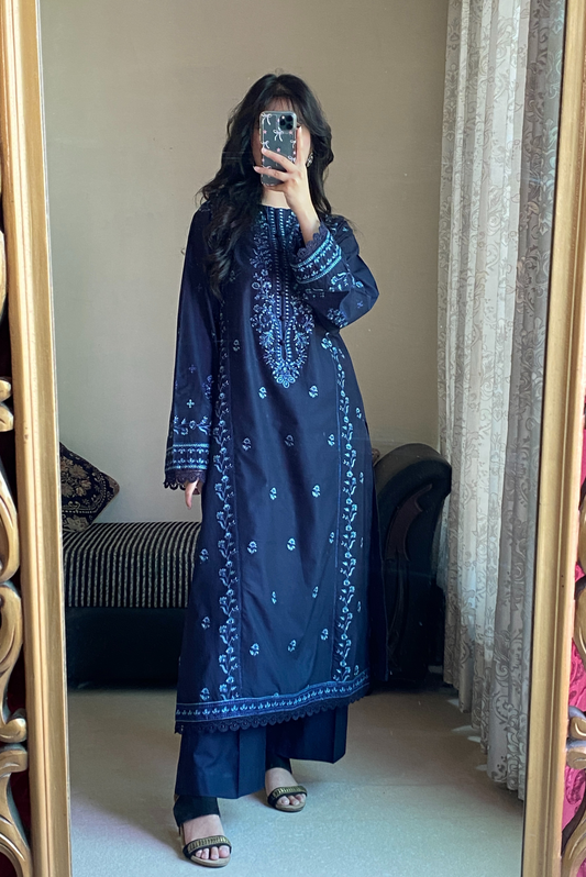 2 PIECE EMBROIDERED SUIT | ZM-15